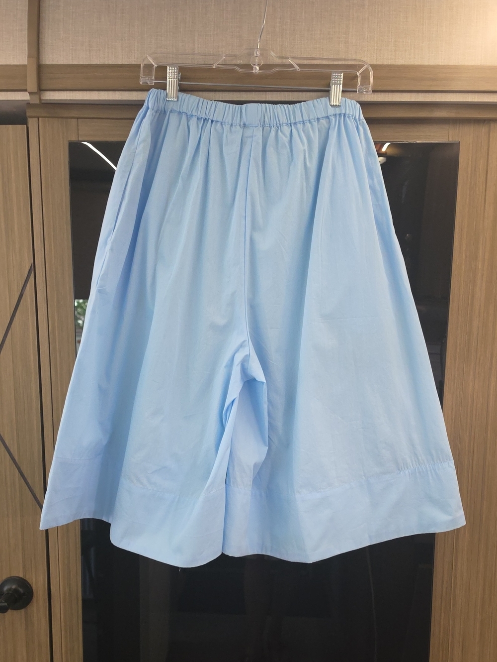💙MENORCA BERMUDA/CAPRI SHORTS BY "FREE-EST BY "FREE PEOPLE 💙 - Picture 4 of 12